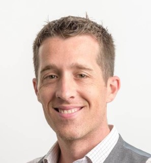 Dr. Robert Korom