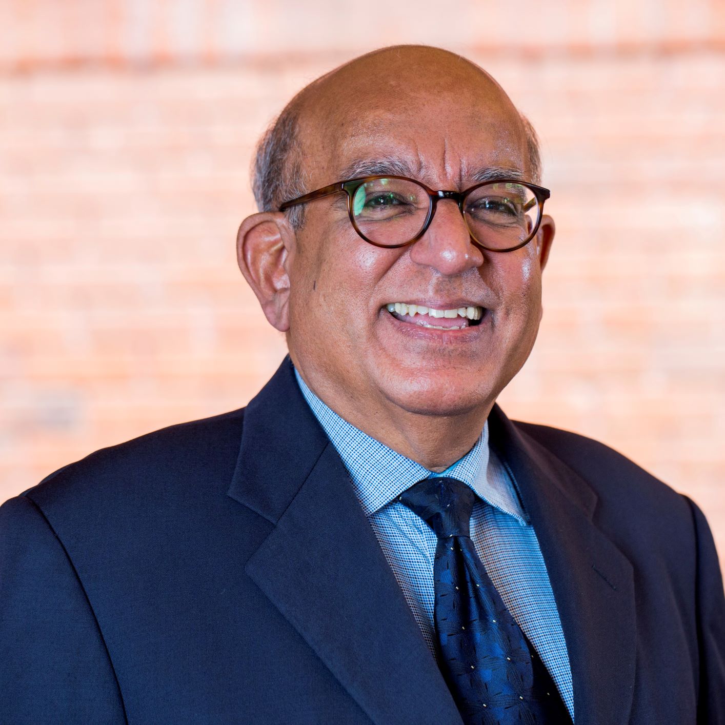 Dr Zahir Moloo.jpg